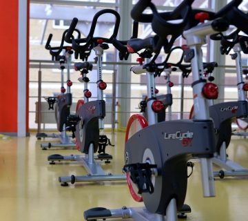 SPINNING